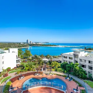 https://little-cove-currumbin.queenslandhotels.net
