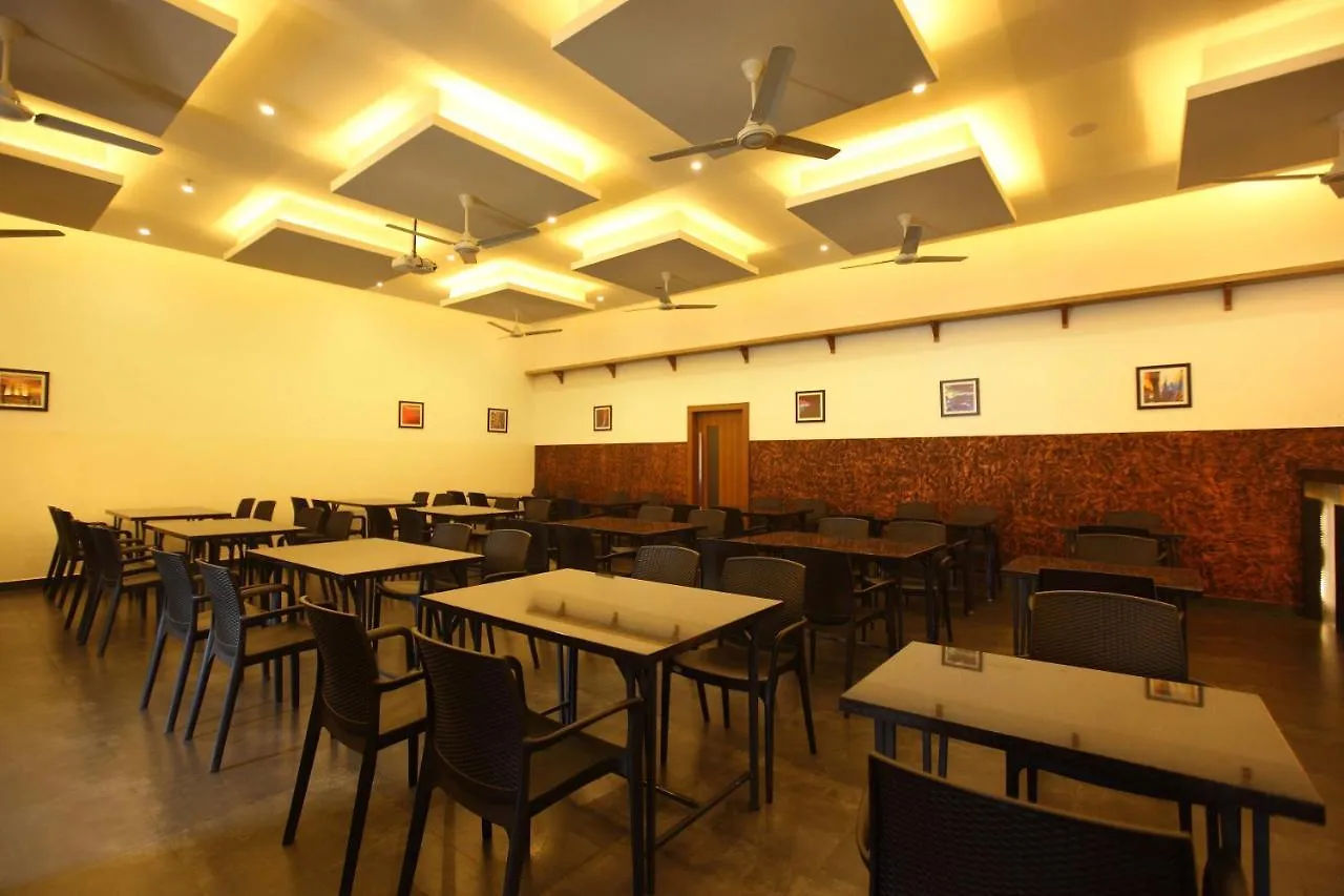 Victory Inn Park Residency Kunnamkulam Hotel